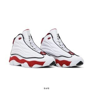 Michael Jordans Pro Strong gym red